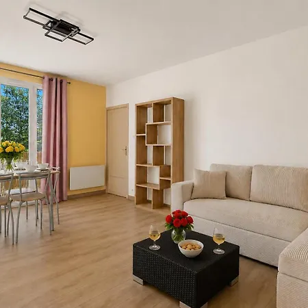 Apartment Lumineux Avec Balcon Et Parking Gratuit Clermont-Ferrand
