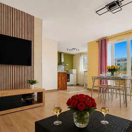 Apartment Lumineux Avec Balcon Et Parking Gratuit