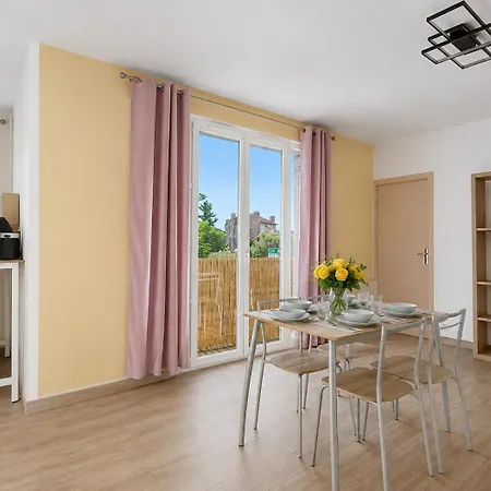 Lumineux Avec Balcon Et Parking Gratuit * Clermont-Ferrand