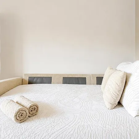 Lumineux Avec Balcon Et Parking Gratuit Clermont-Ferrand